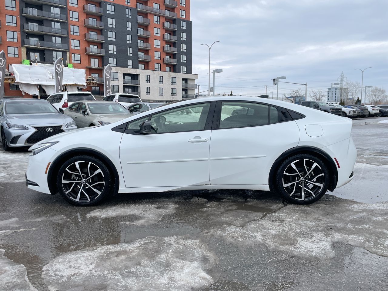 2024 Toyota Prius Prime in Laval, Quebec