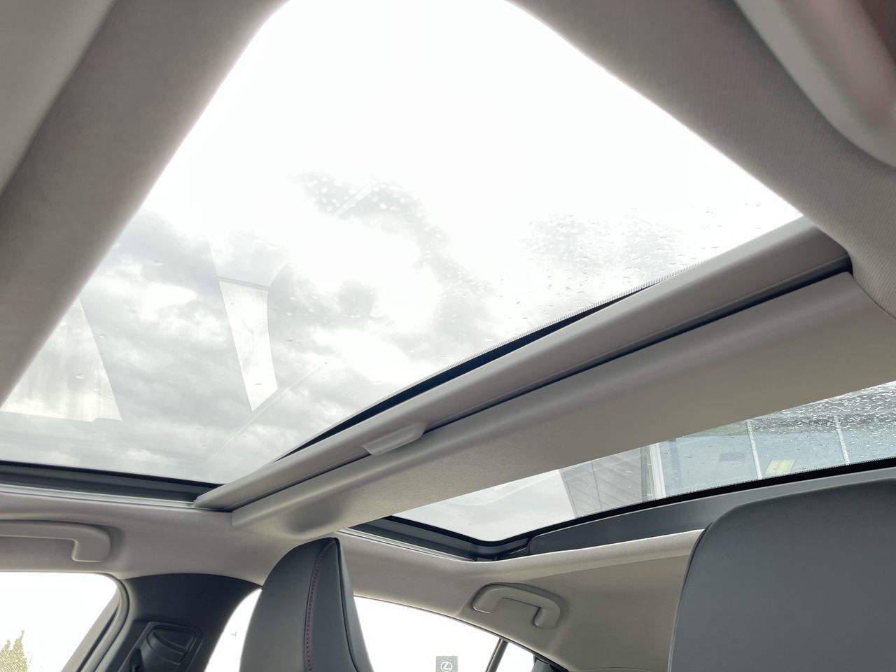 Toyota Prius Prime  2024 à Laval, Québec