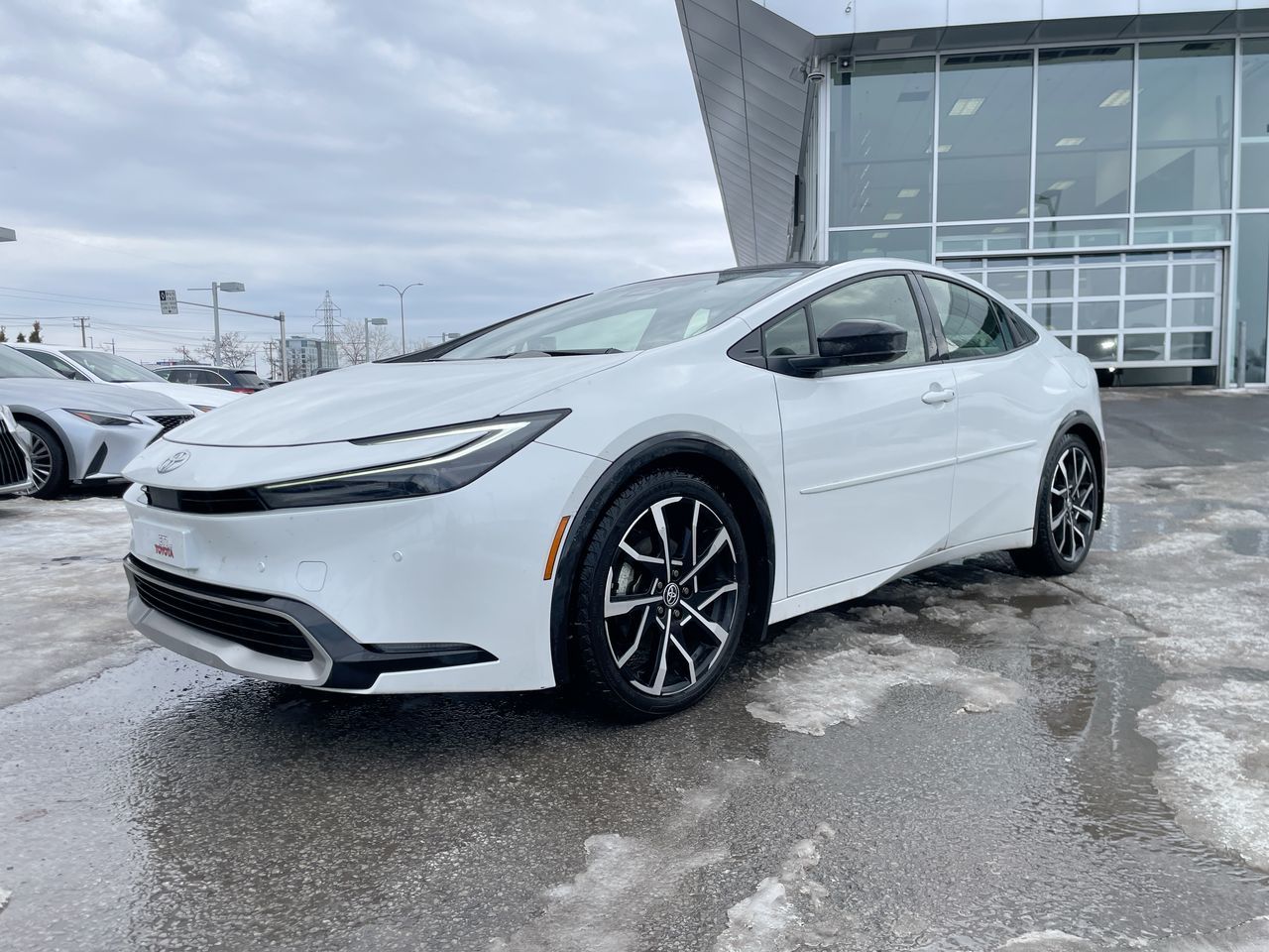 2024 Toyota Prius Prime in Laval, Quebec