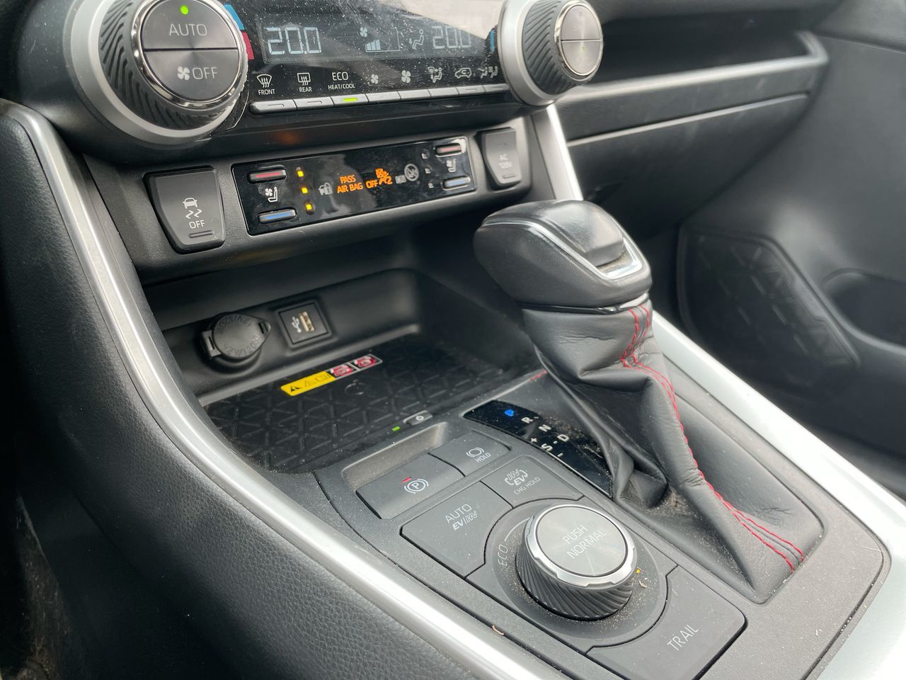 2023 Toyota RAV4 Prime in Laval, Quebec