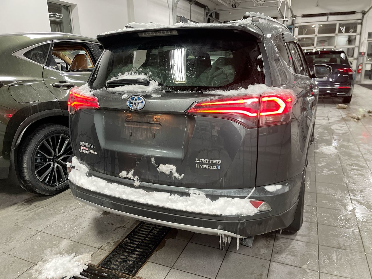 Toyota RAV4  2018
