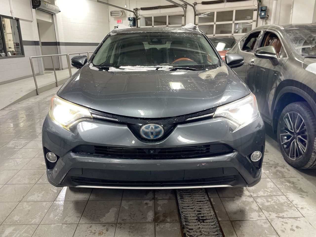 Toyota RAV4  2018