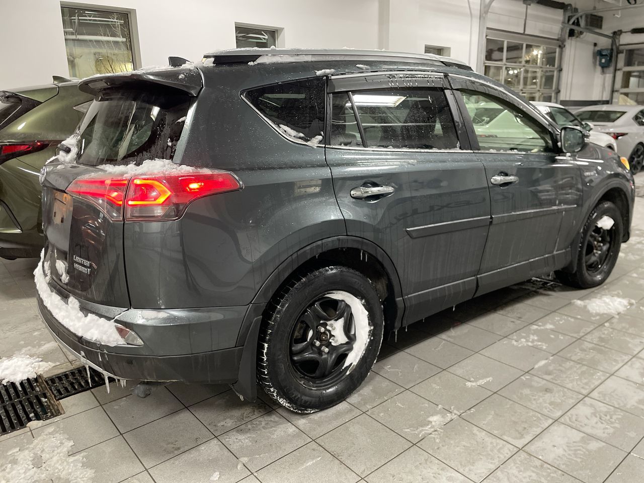 Toyota RAV4  2018