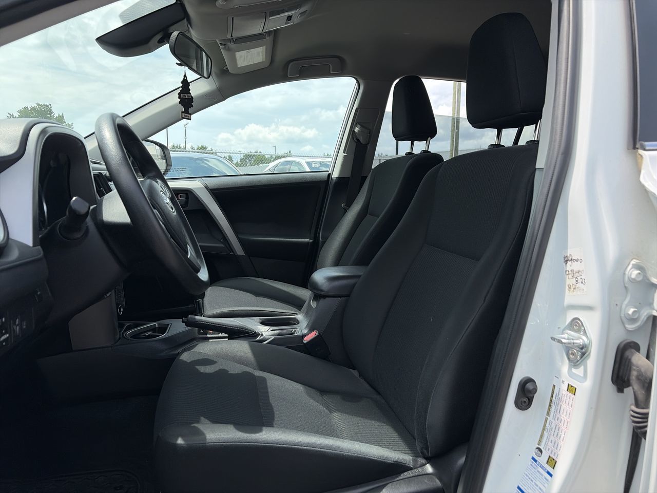 Toyota RAV4  2018 à Laval, Québec
