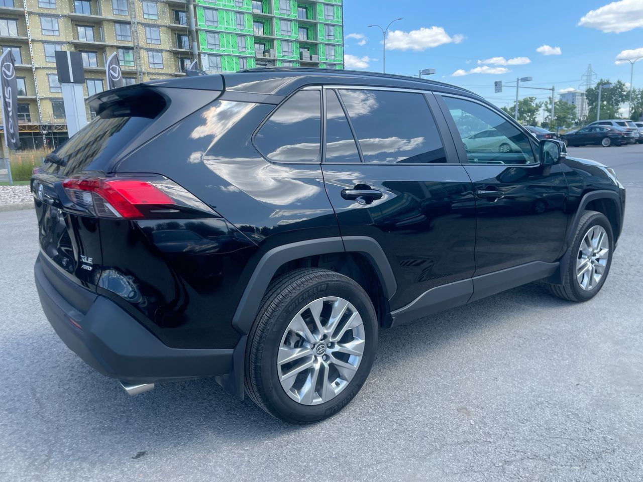 Toyota RAV4  2024 à Laval, Québec