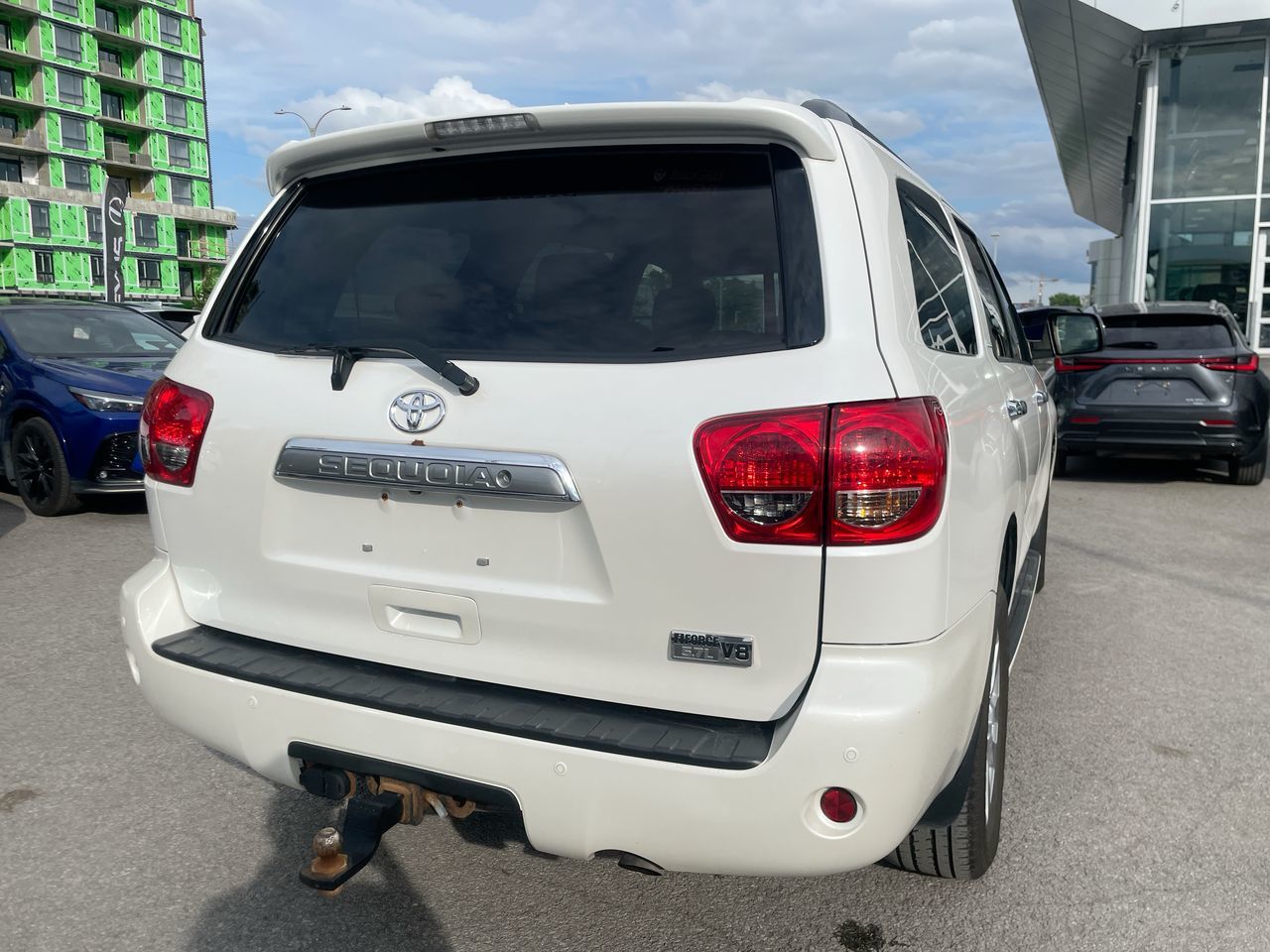 Toyota Sequoia  2016 à Laval, Québec