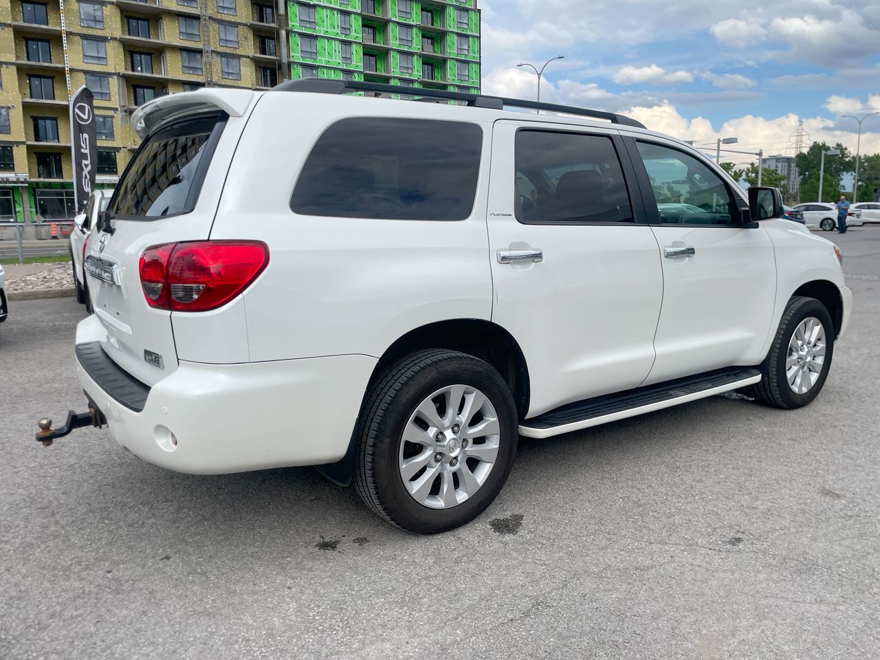 Toyota Sequoia  2016 à Laval, Québec