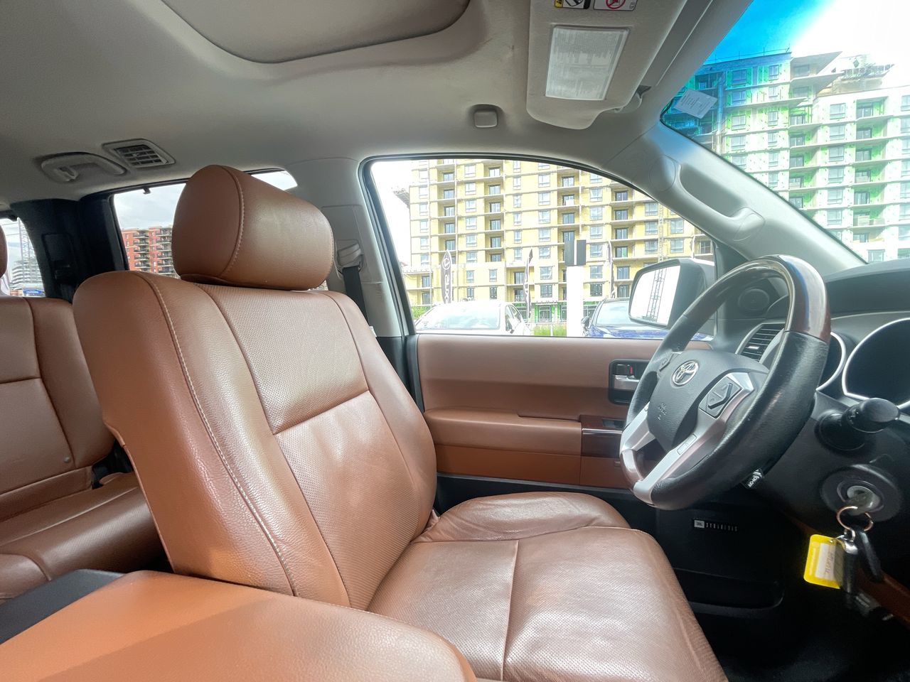 Toyota Sequoia  2016 à Laval, Québec