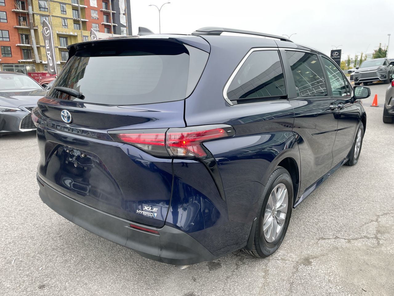 Toyota Sienna  2021