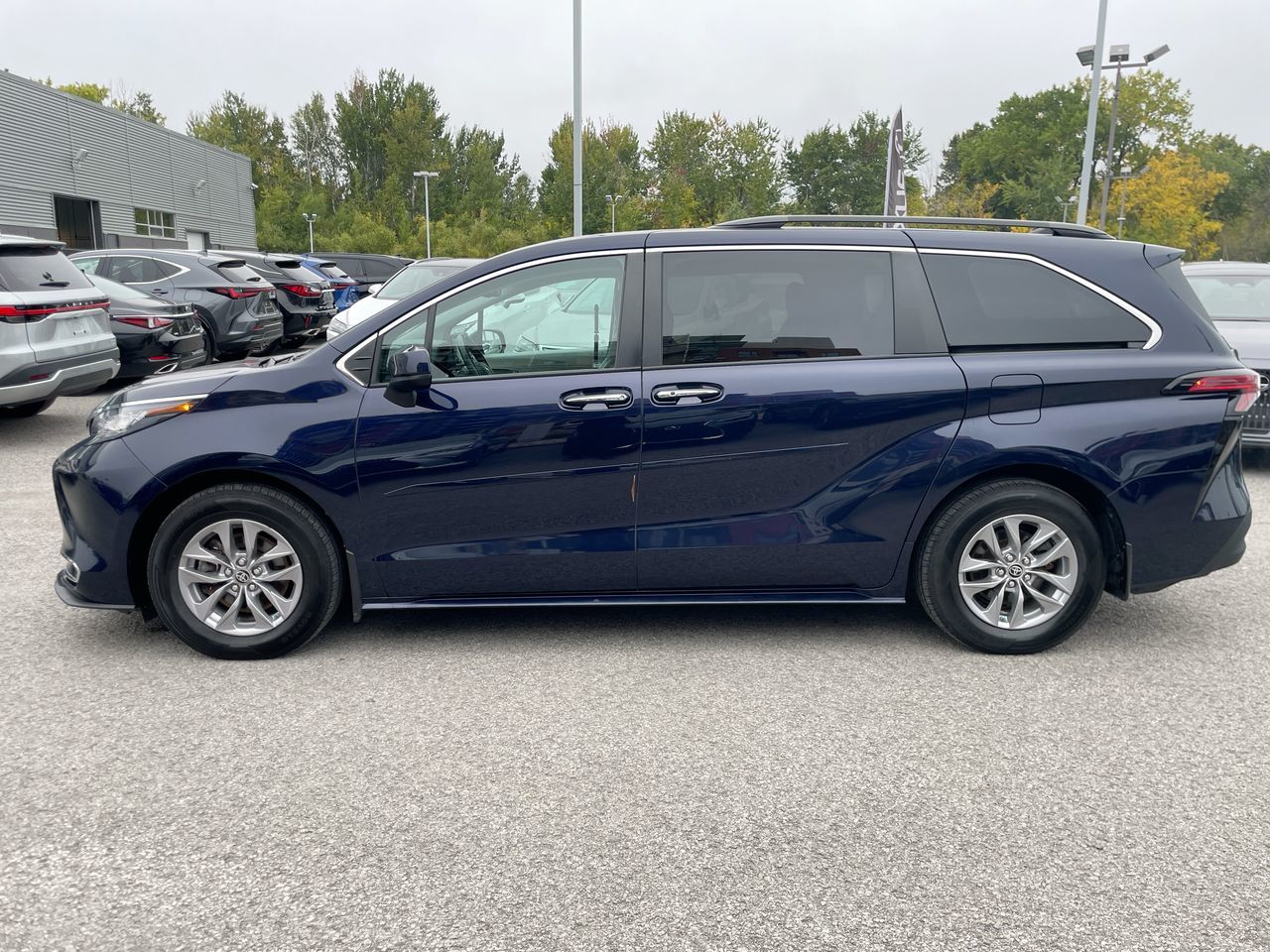 Toyota Sienna  2021