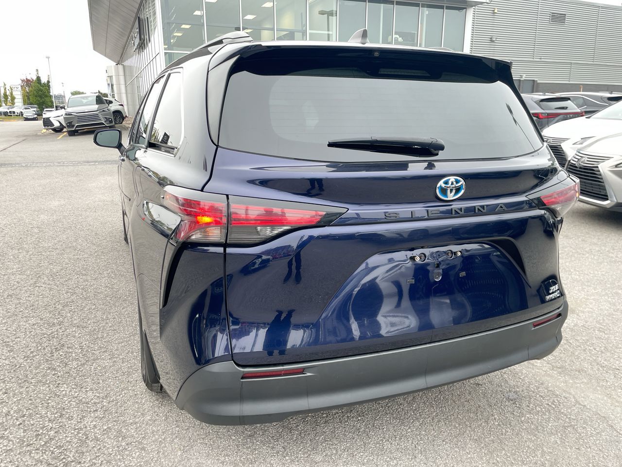 Toyota Sienna  2021