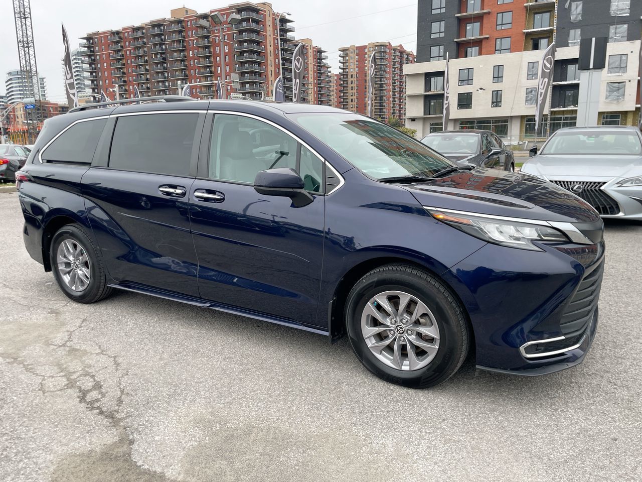 Toyota Sienna  2021