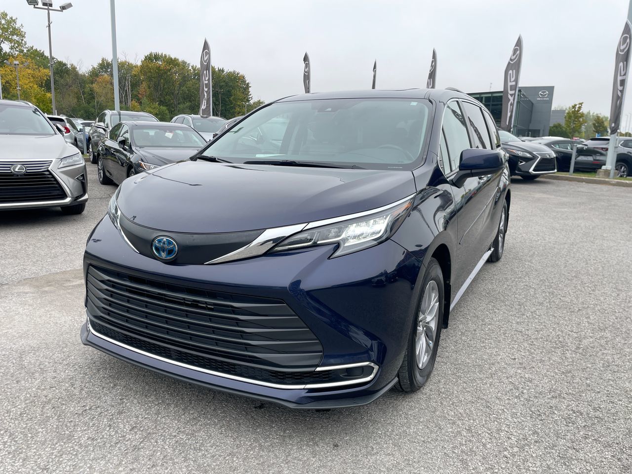 Toyota Sienna  2021