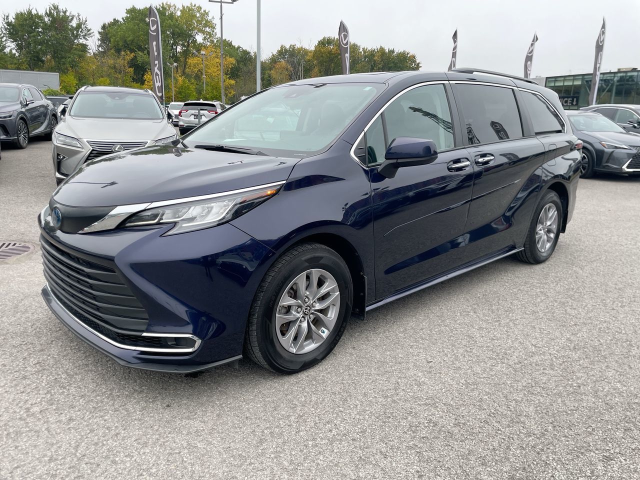 Toyota Sienna  2021