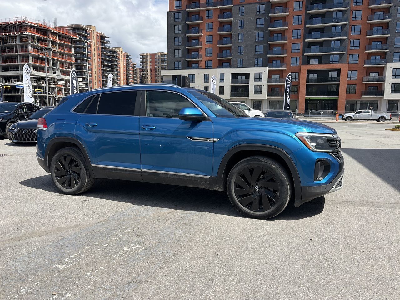2024 Volkswagen Atlas Cross Sport