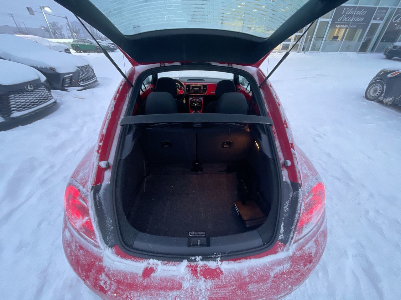 Volkswagen Beetle Coupe  2017