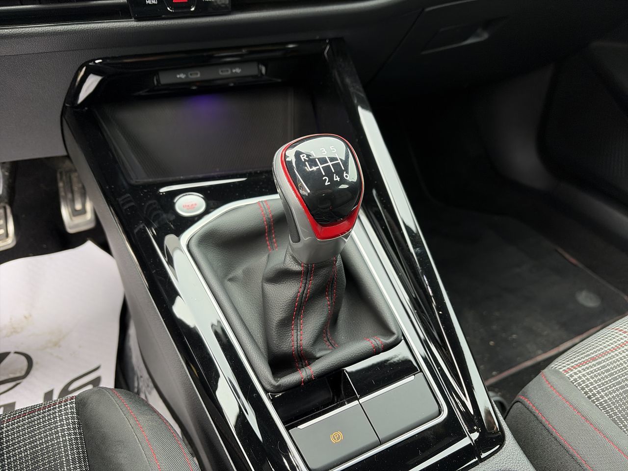 2023 Volkswagen Golf GTI