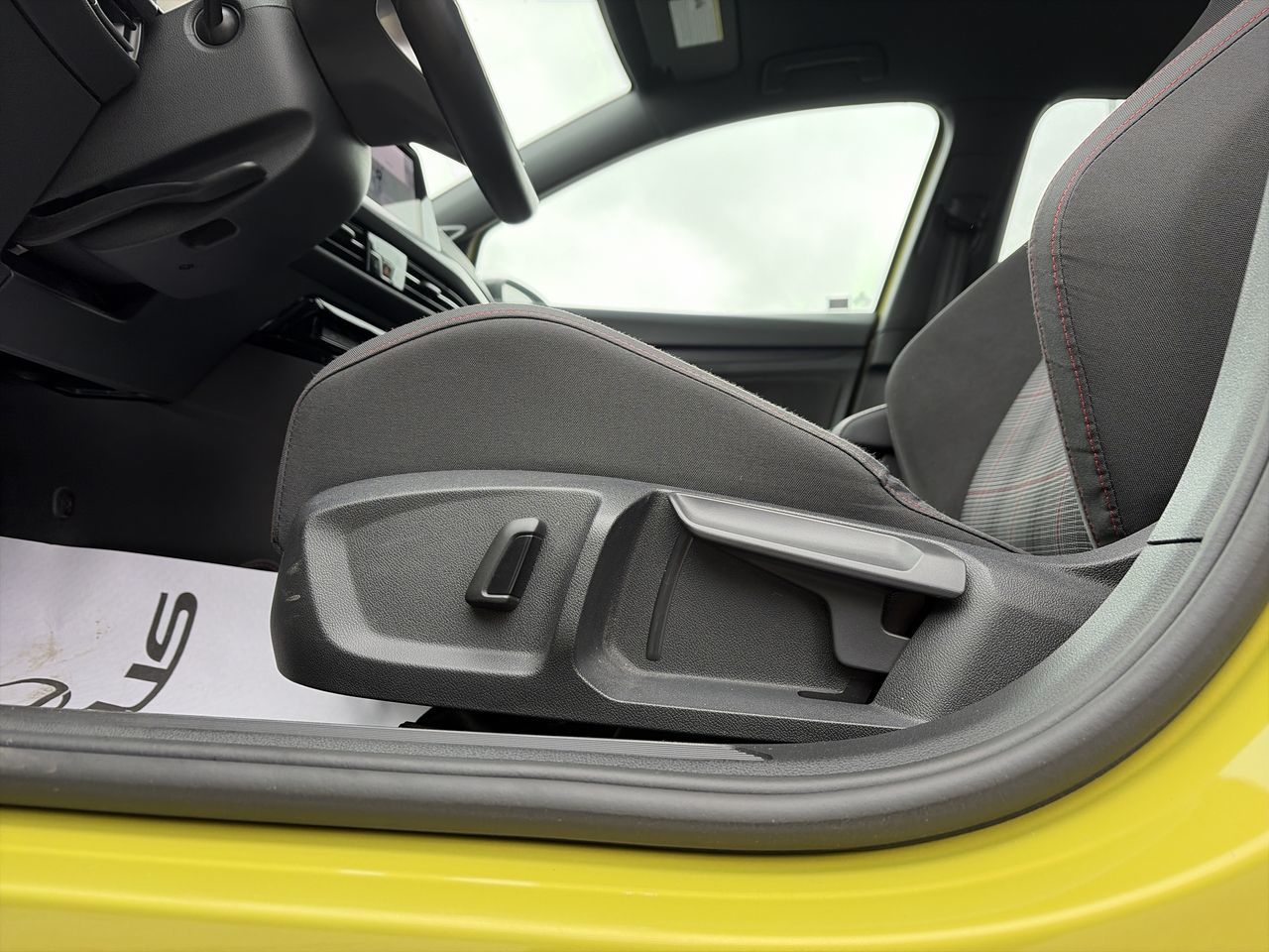 2023 Volkswagen Golf GTI