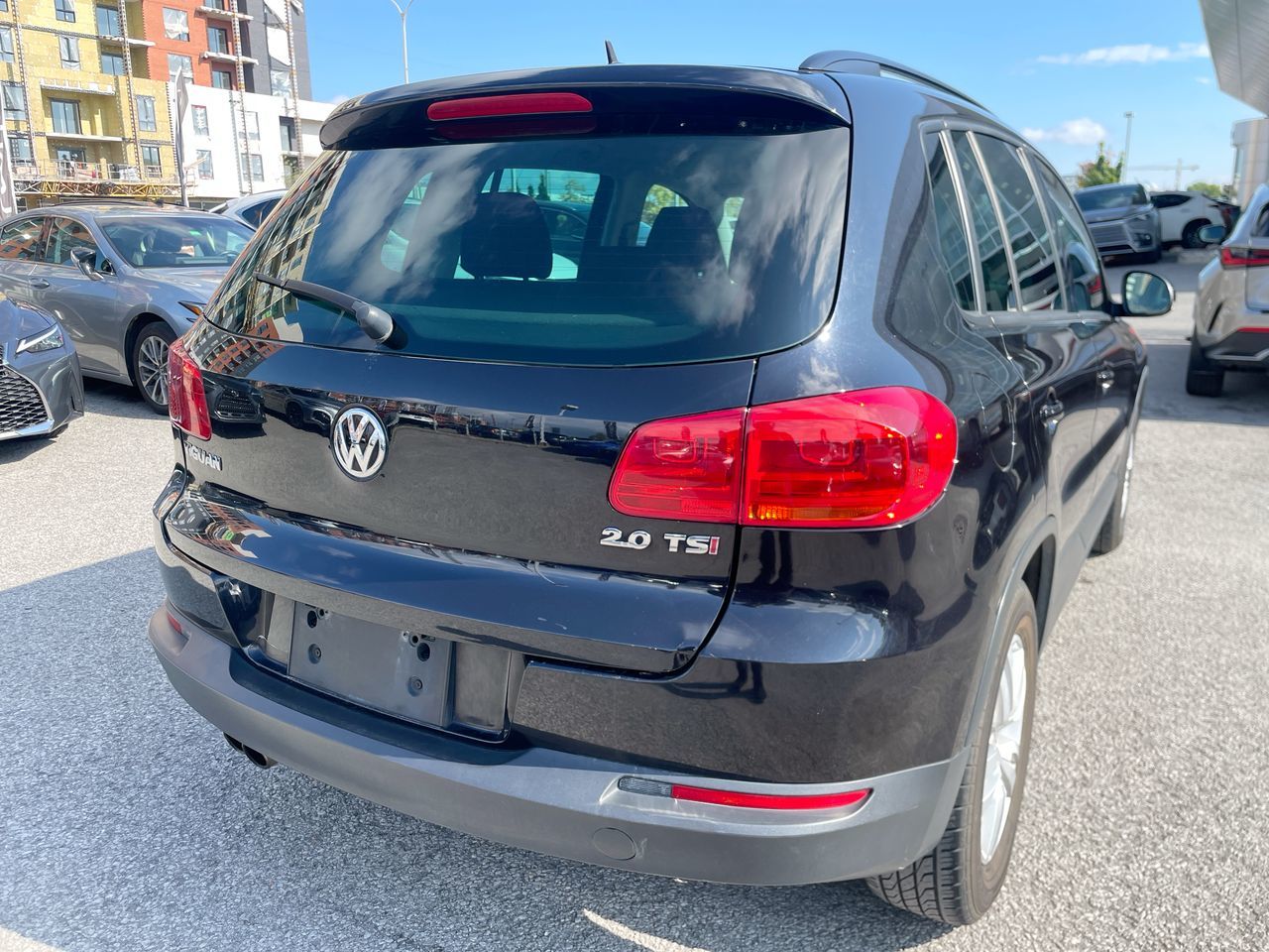 Volkswagen Tiguan  2014