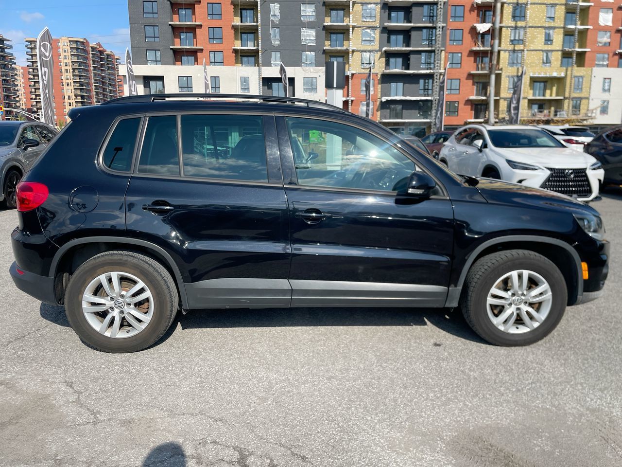 Volkswagen Tiguan  2014