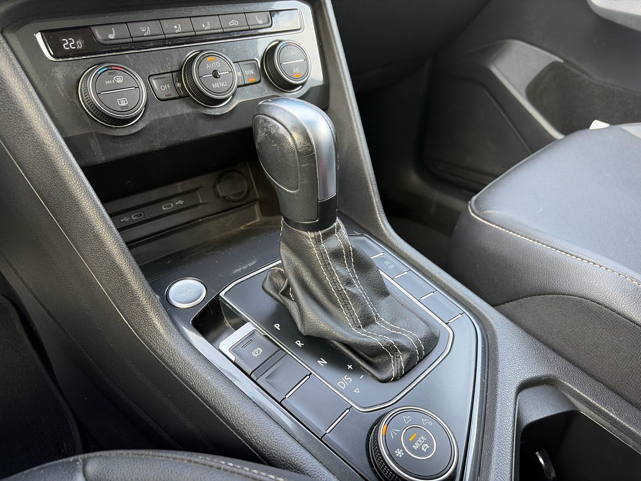 Volkswagen Tiguan  2021