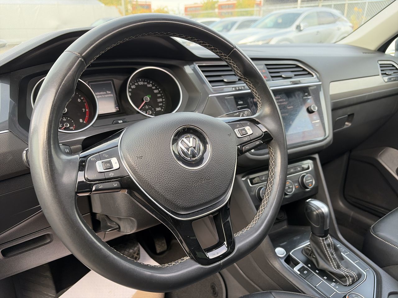 Volkswagen Tiguan  2021