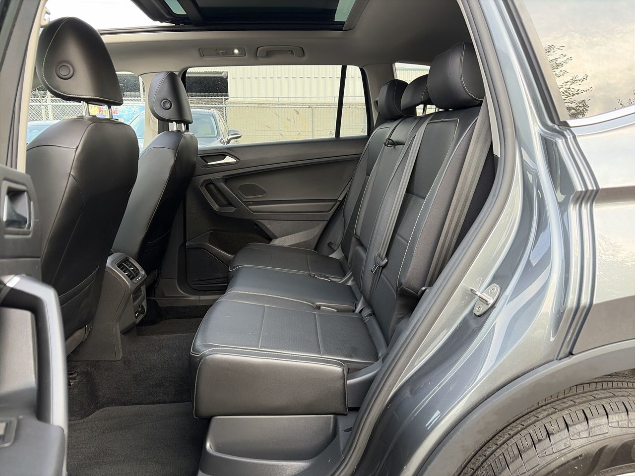 Volkswagen Tiguan  2021