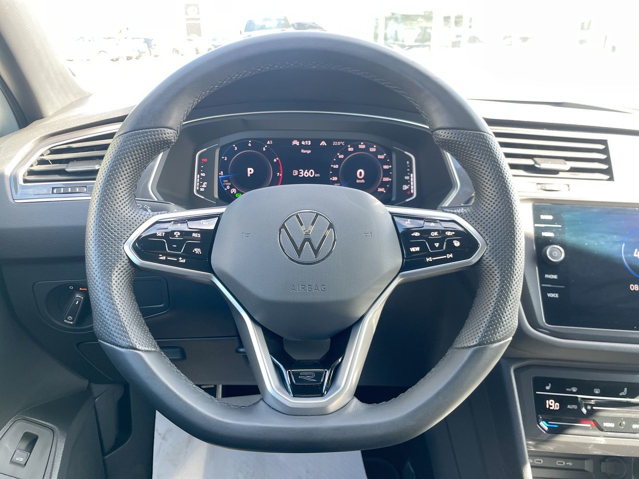Volkswagen Tiguan  2024