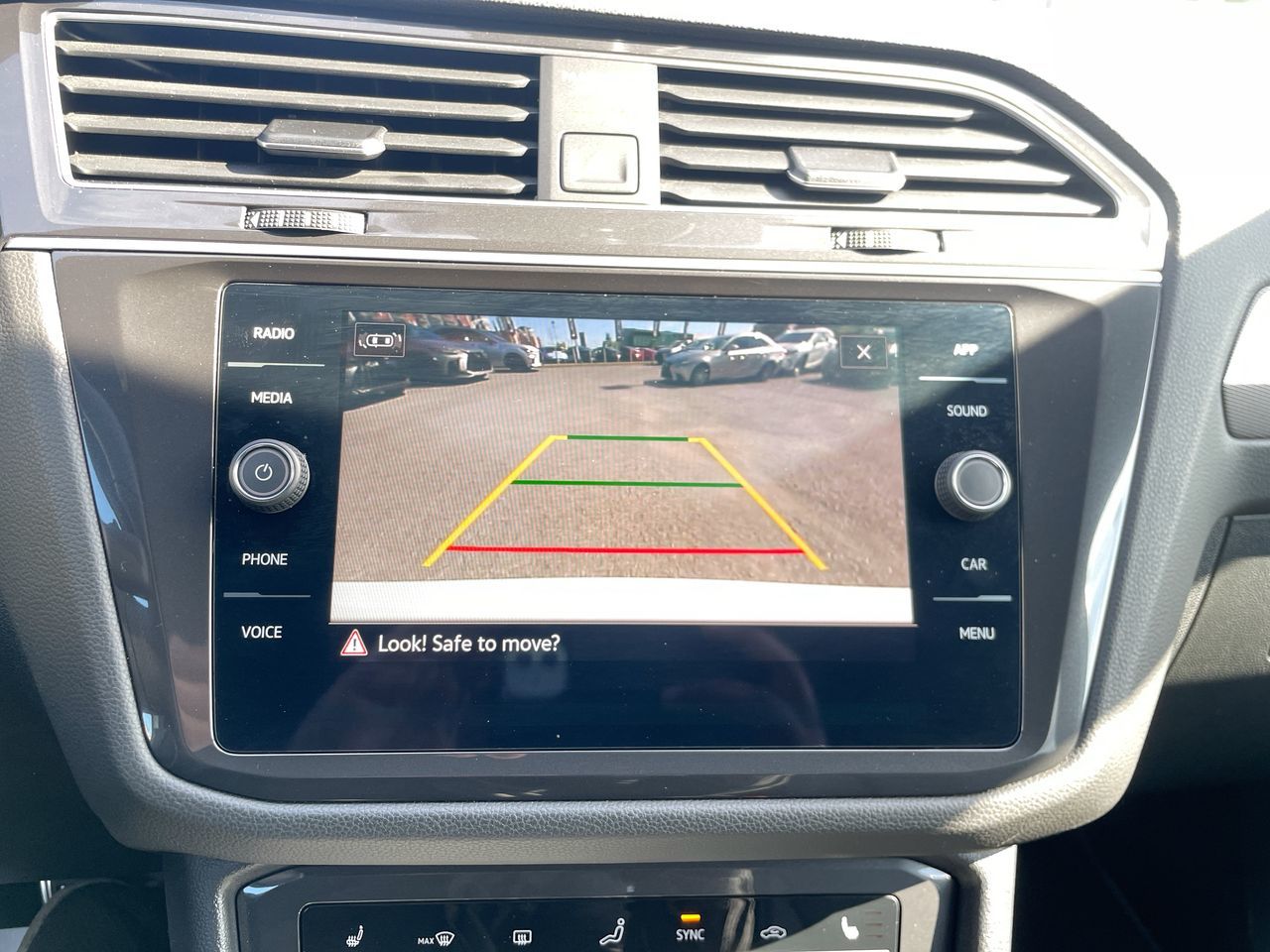 Volkswagen Tiguan  2024