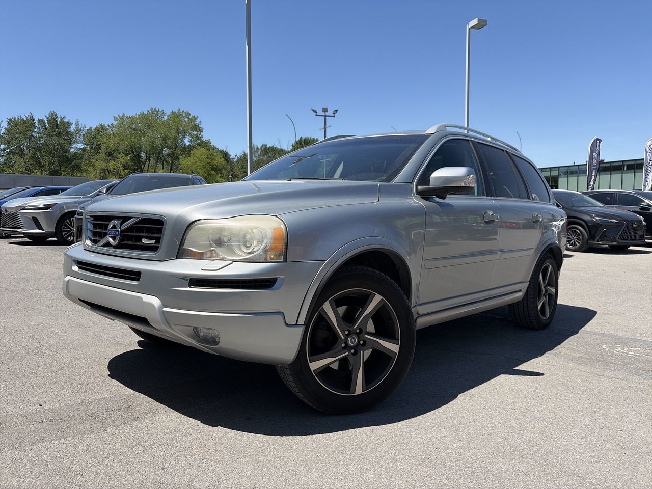 2013 Volvo XC90 Toit ouvrant / Sièges en cuir sport /