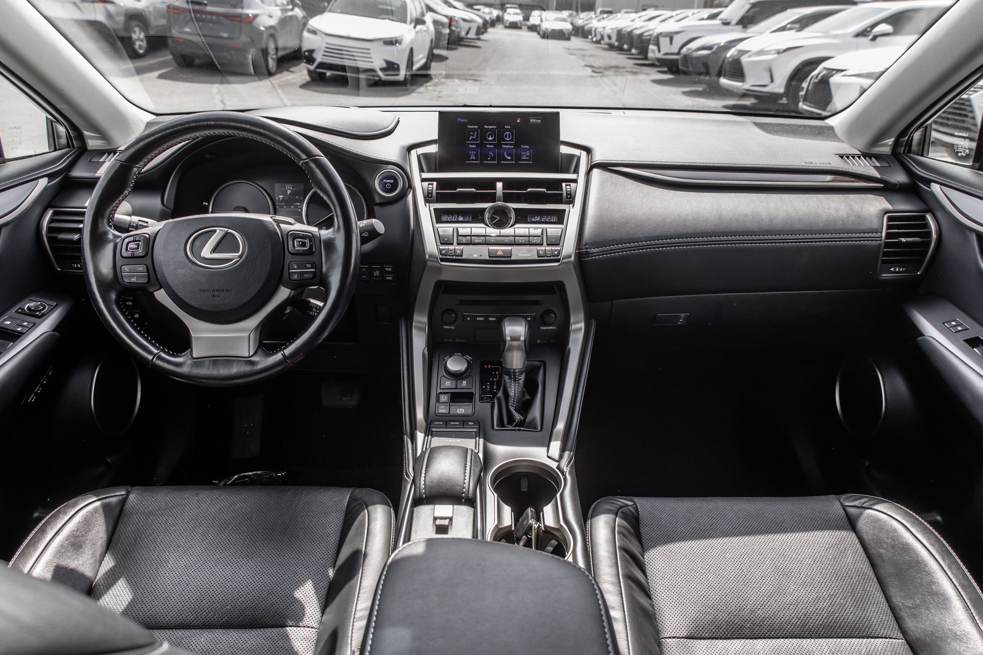 Lexus NX 300h  2017 à Laval, Québec