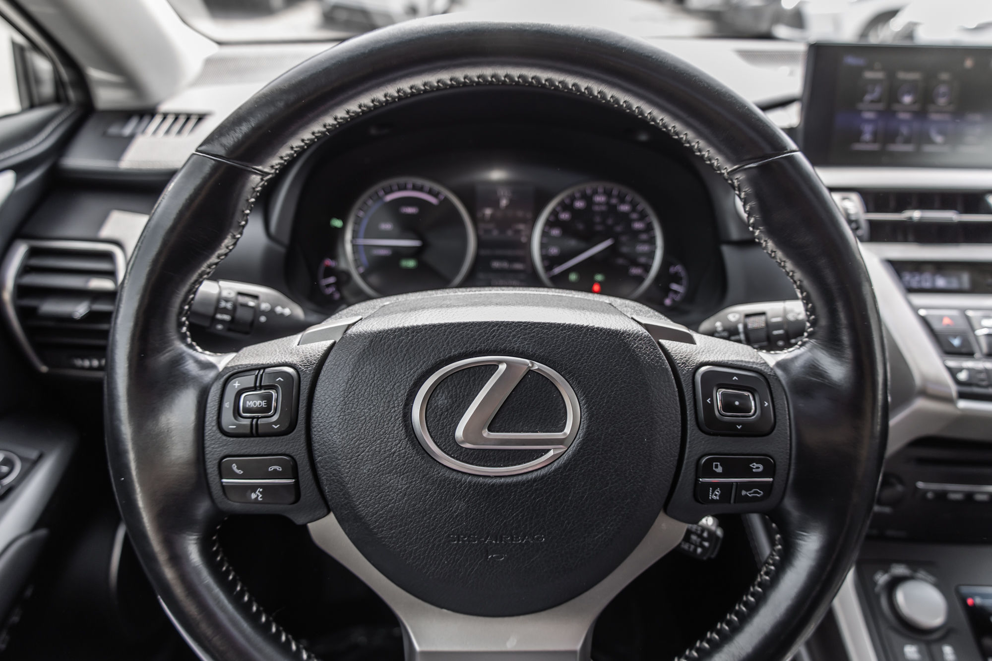 Lexus NX 300h  2017 à Laval, Québec