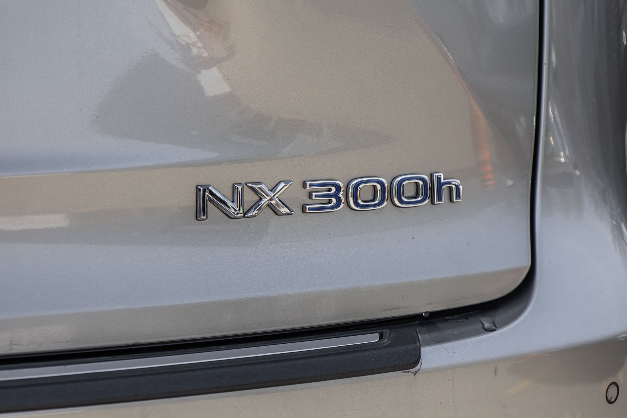 Lexus NX 300h  2017 à Laval, Québec