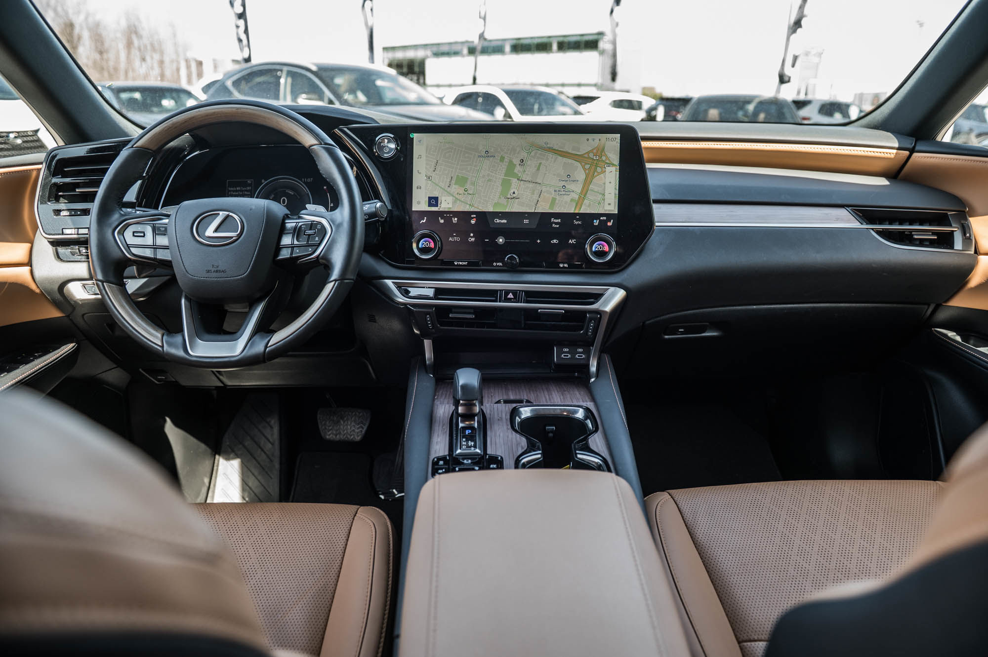 Lexus RX 350h  2023 à Laval, Québec