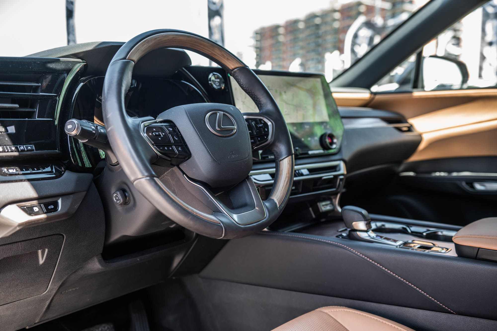 Lexus RX 350h  2023 à Laval, Québec