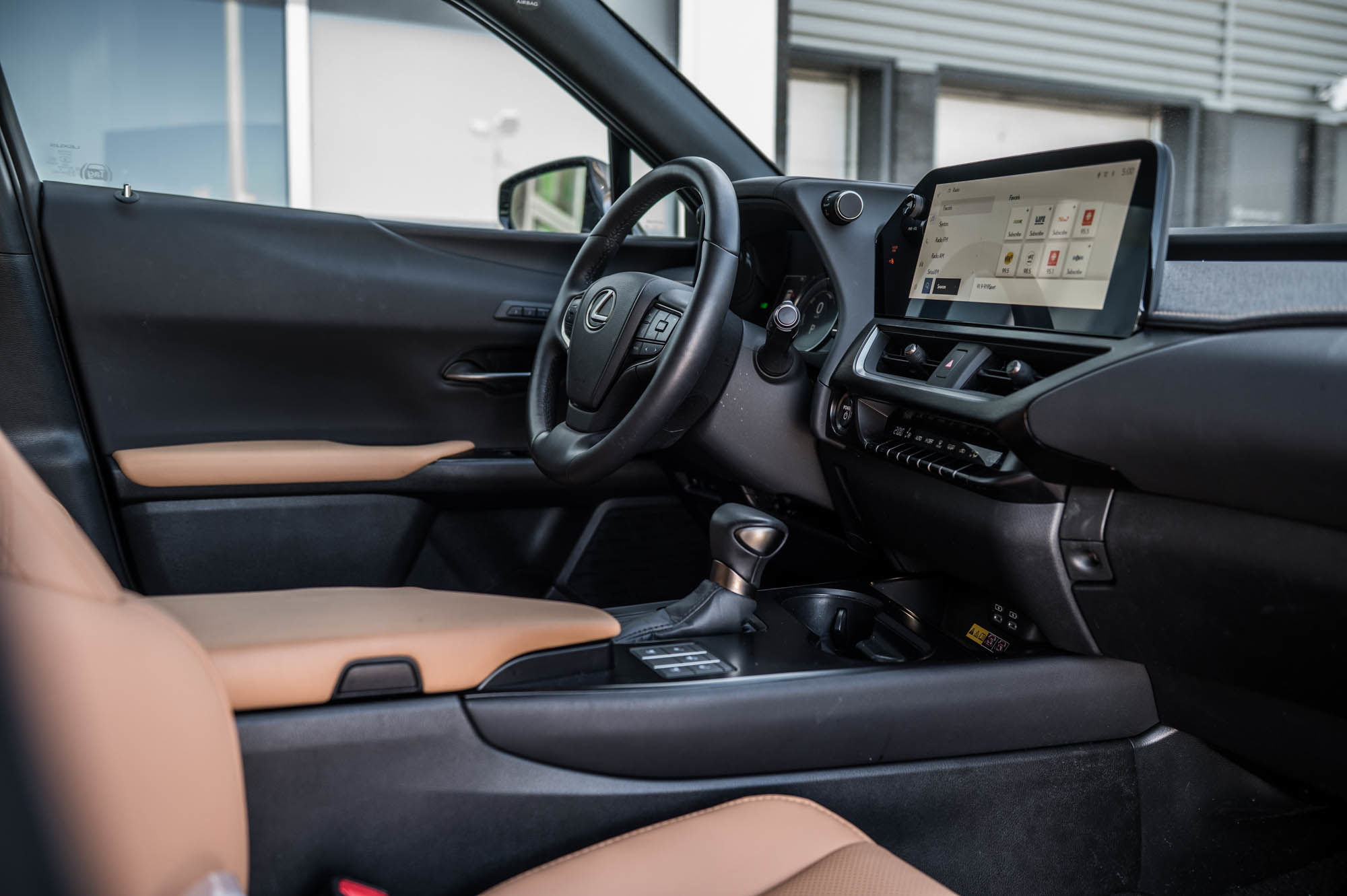 2024 Lexus UX 250h in Laval, Quebec