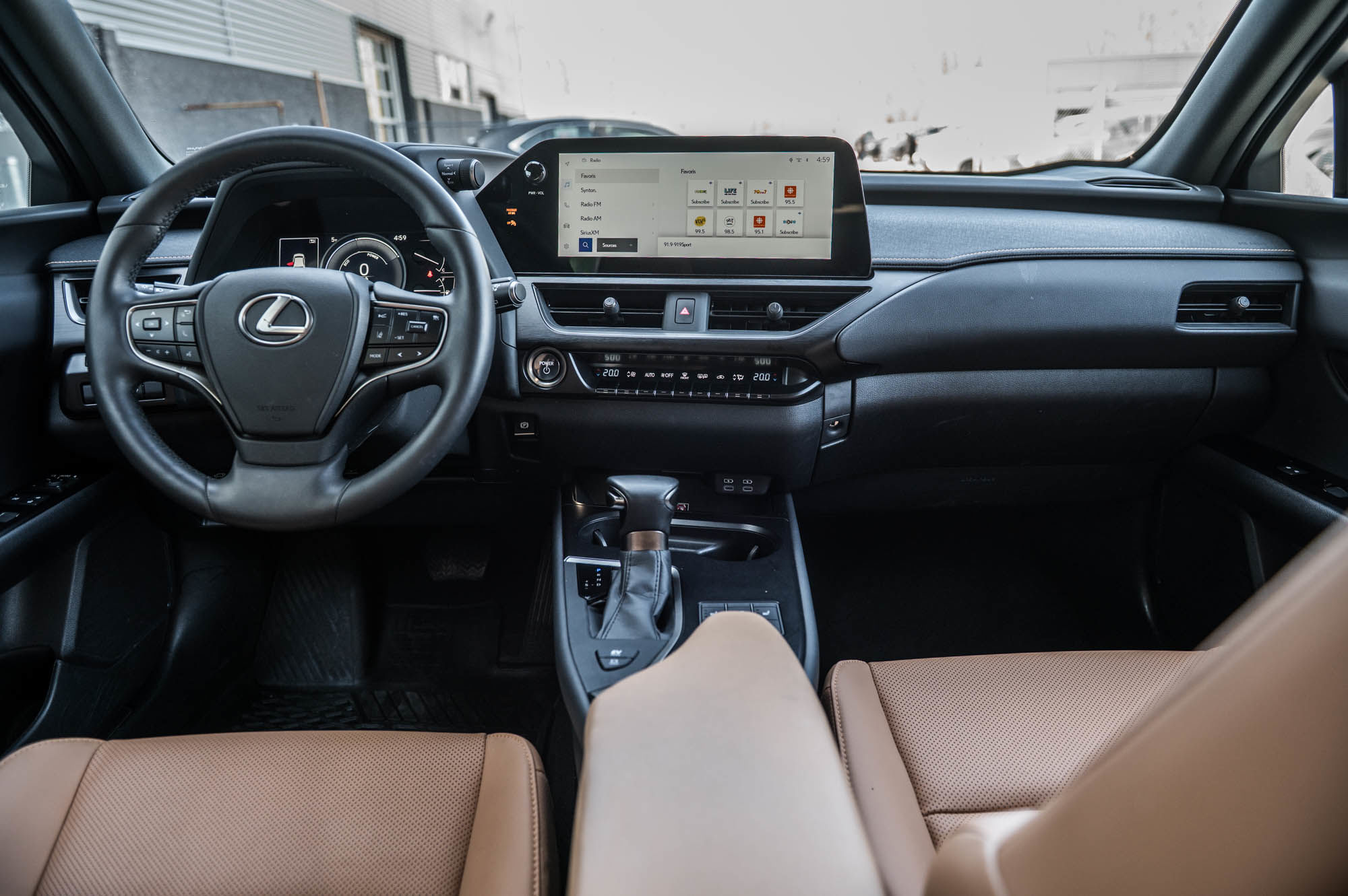 2024 Lexus UX 250h in Laval, Quebec