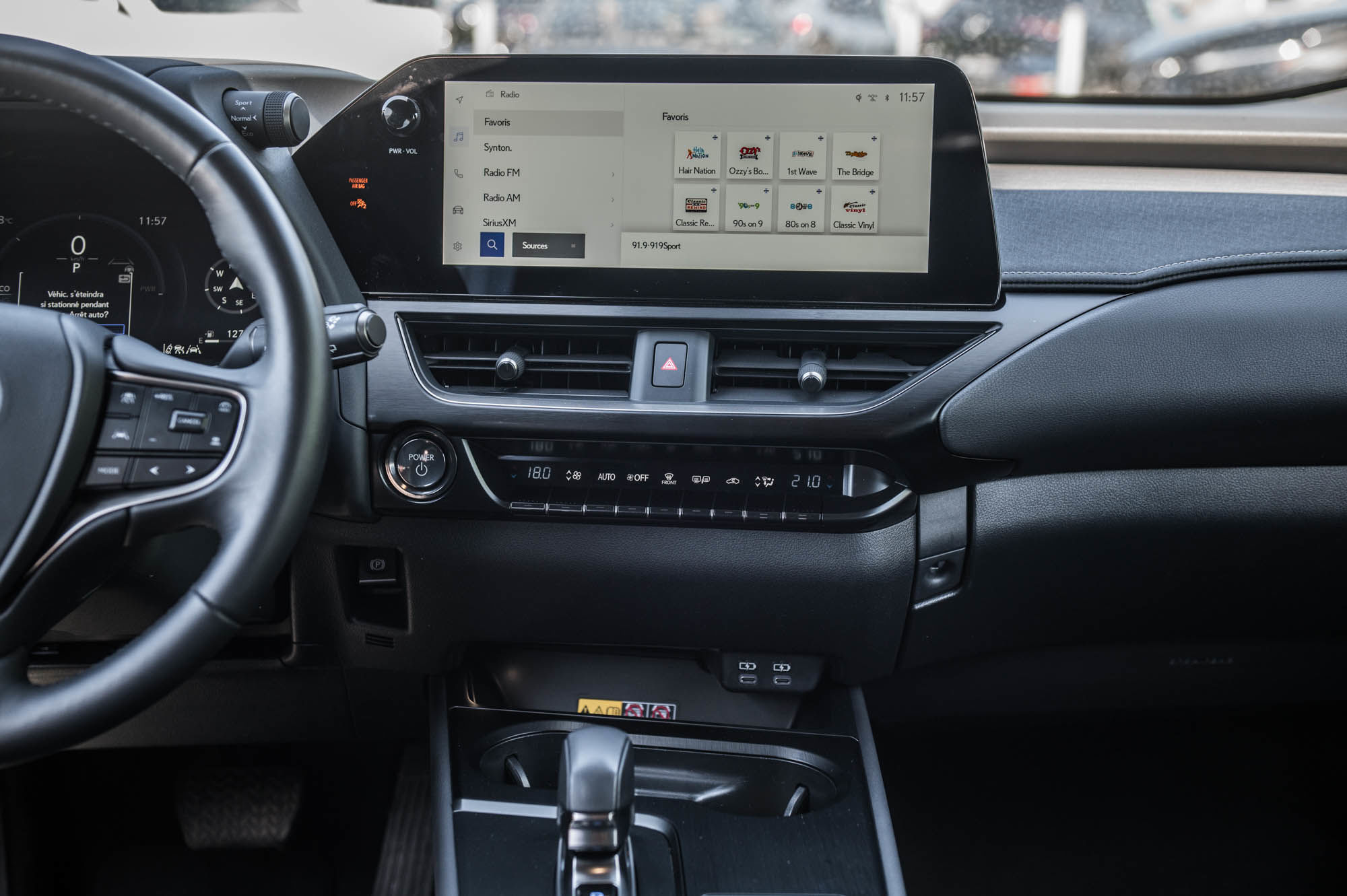 Lexus UX  2025 à Laval, Québec