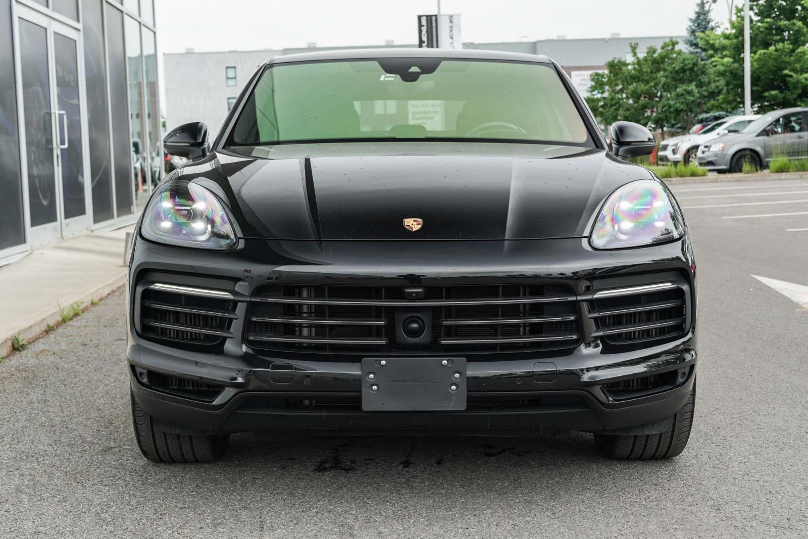 Porsche Cayenne COUPE PLATINUM EDITION LOW KM RED INTERIOR 2023 — photo 3