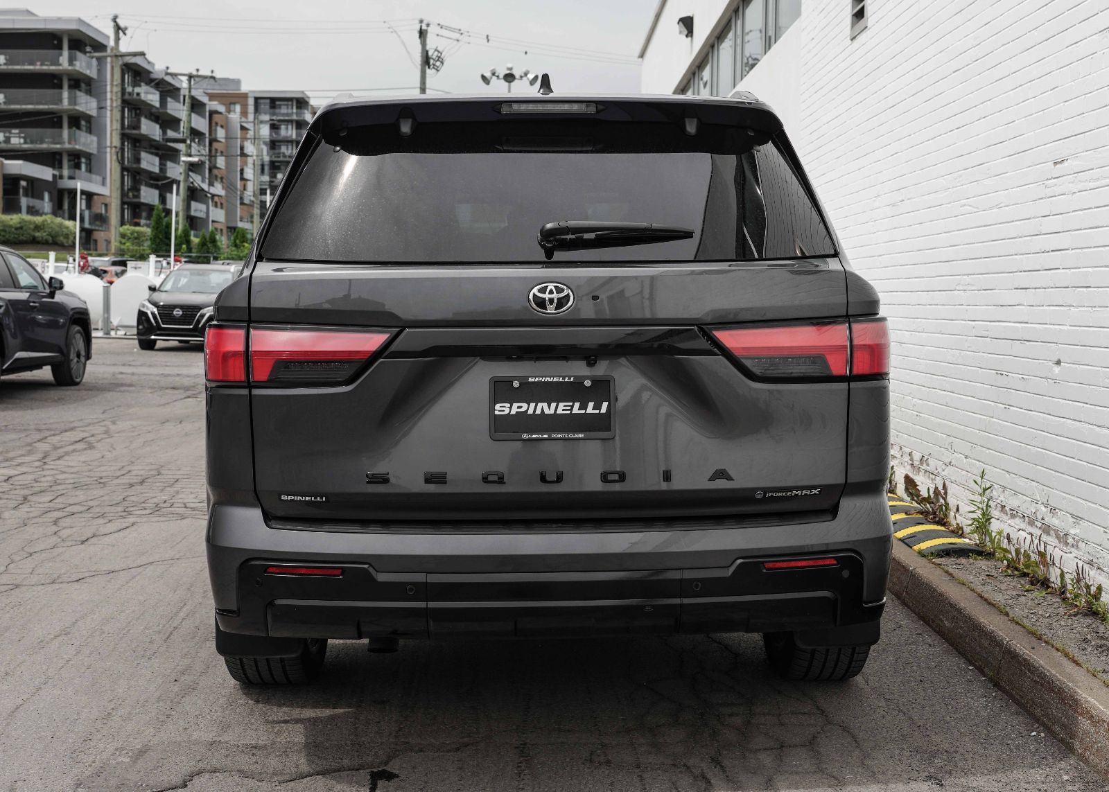 Toyota Sequoia **PLATINUM** 2025 — photo 5