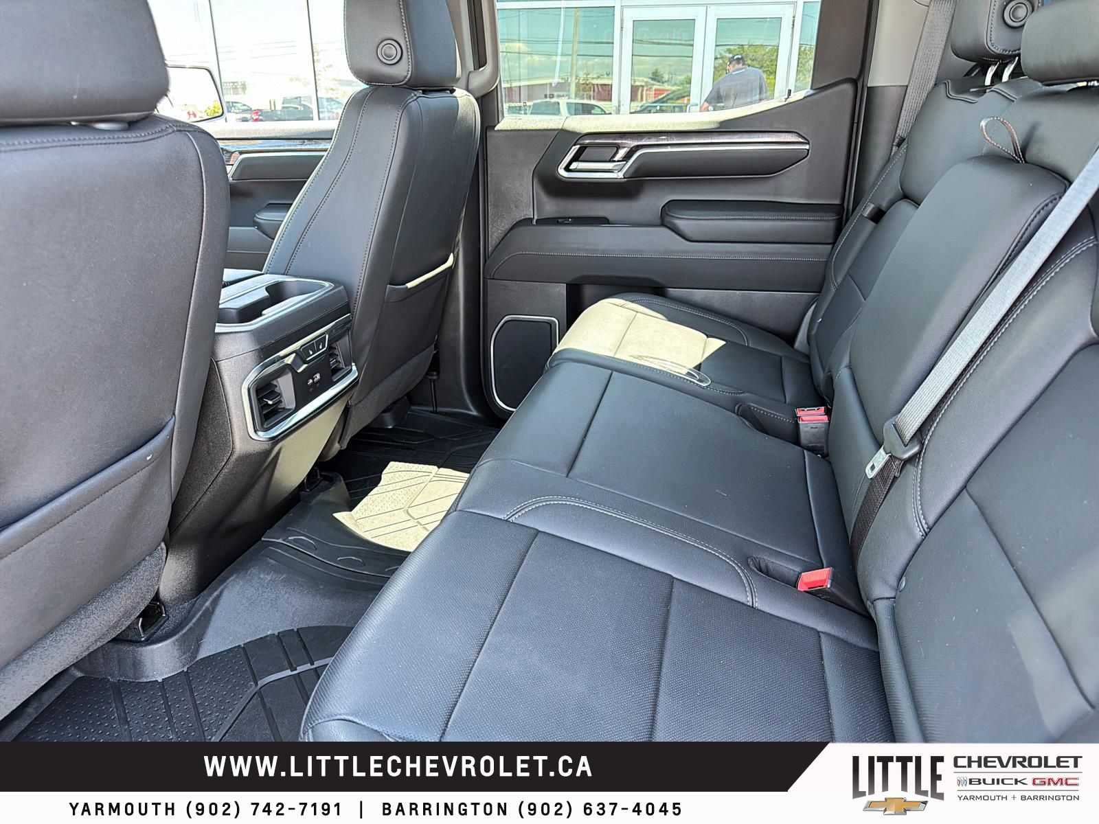 Photo 2024 Chevrolet Silverado 1500 LTZ #8