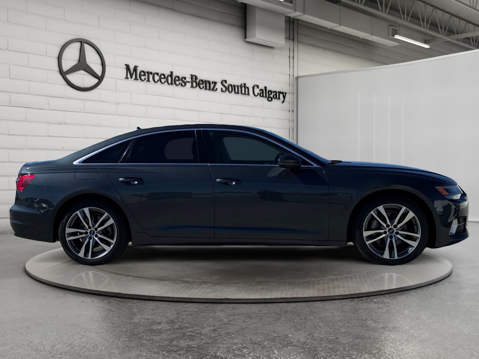 Photo 2022 Audi A6 Sedan Progressiv #4