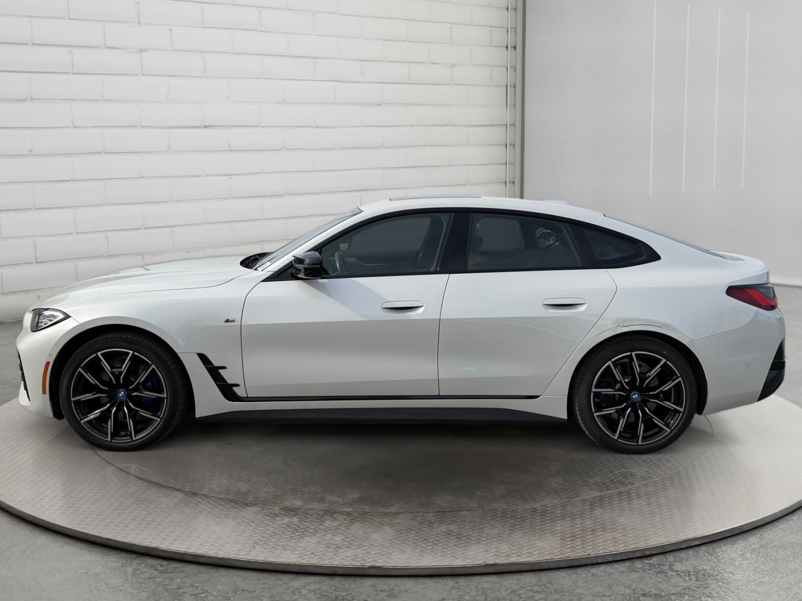 Photo 2024 BMW i4 M50 xDrive #8
