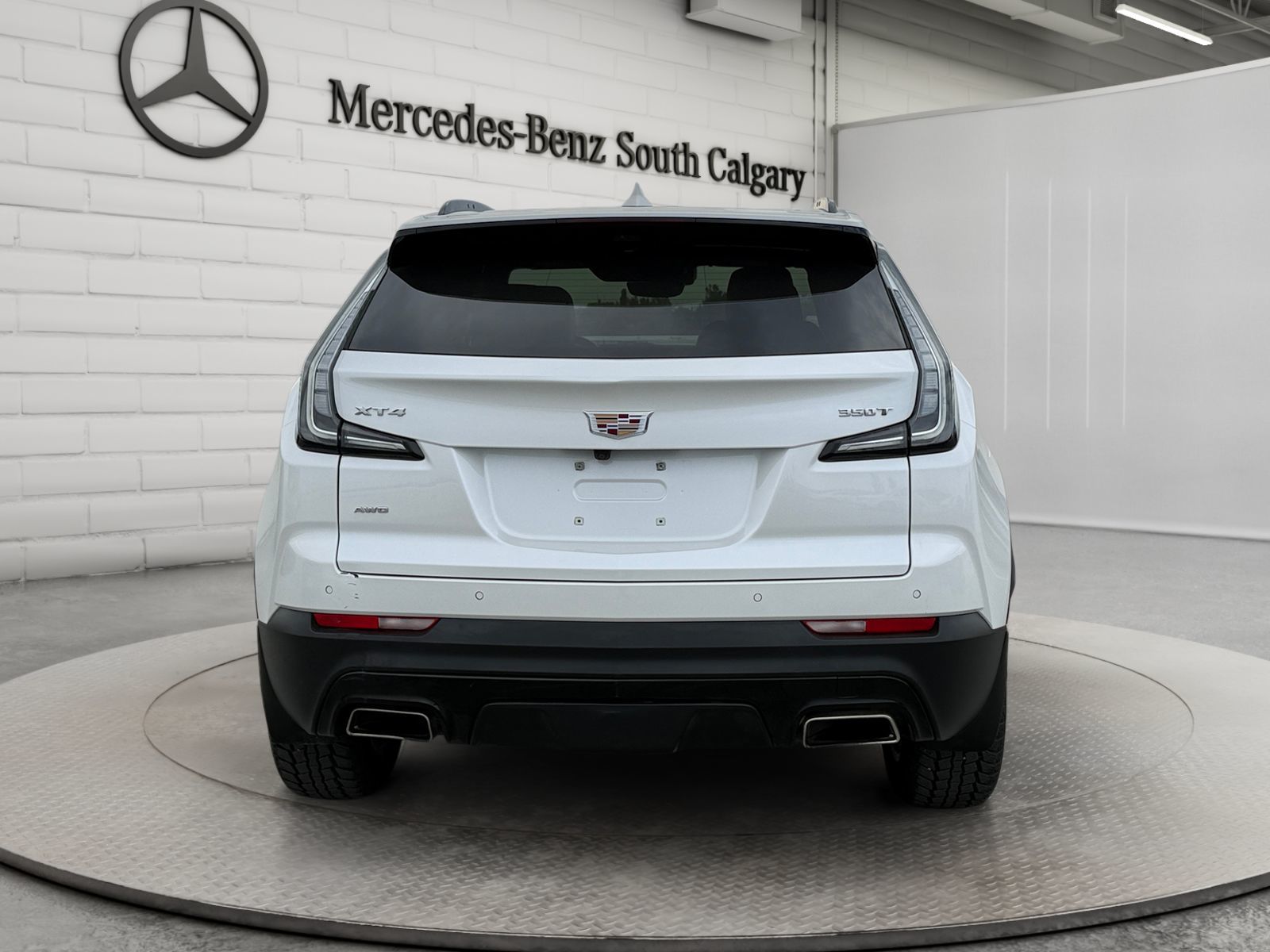 Photo 2023 Cadillac XT4 AWD Sport #6