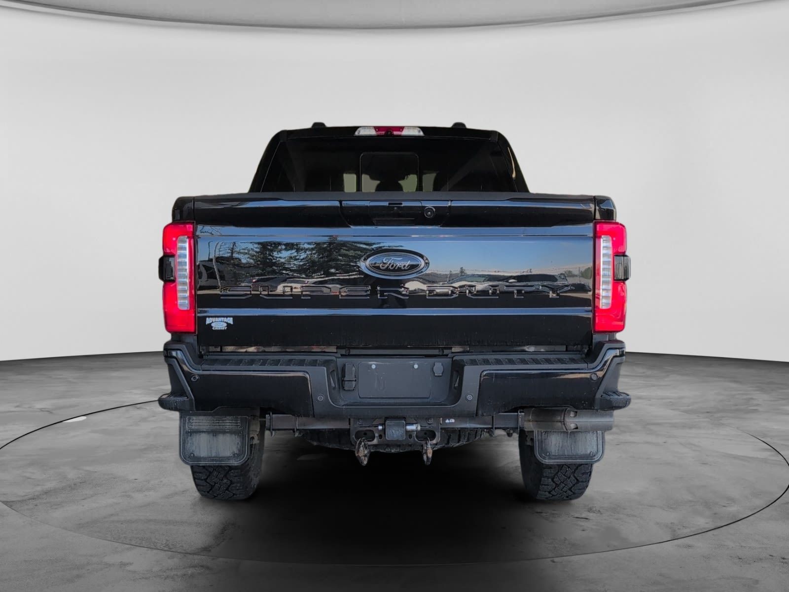Photo 2024 Ford Super Duty F-350 SRW LARIAT #5