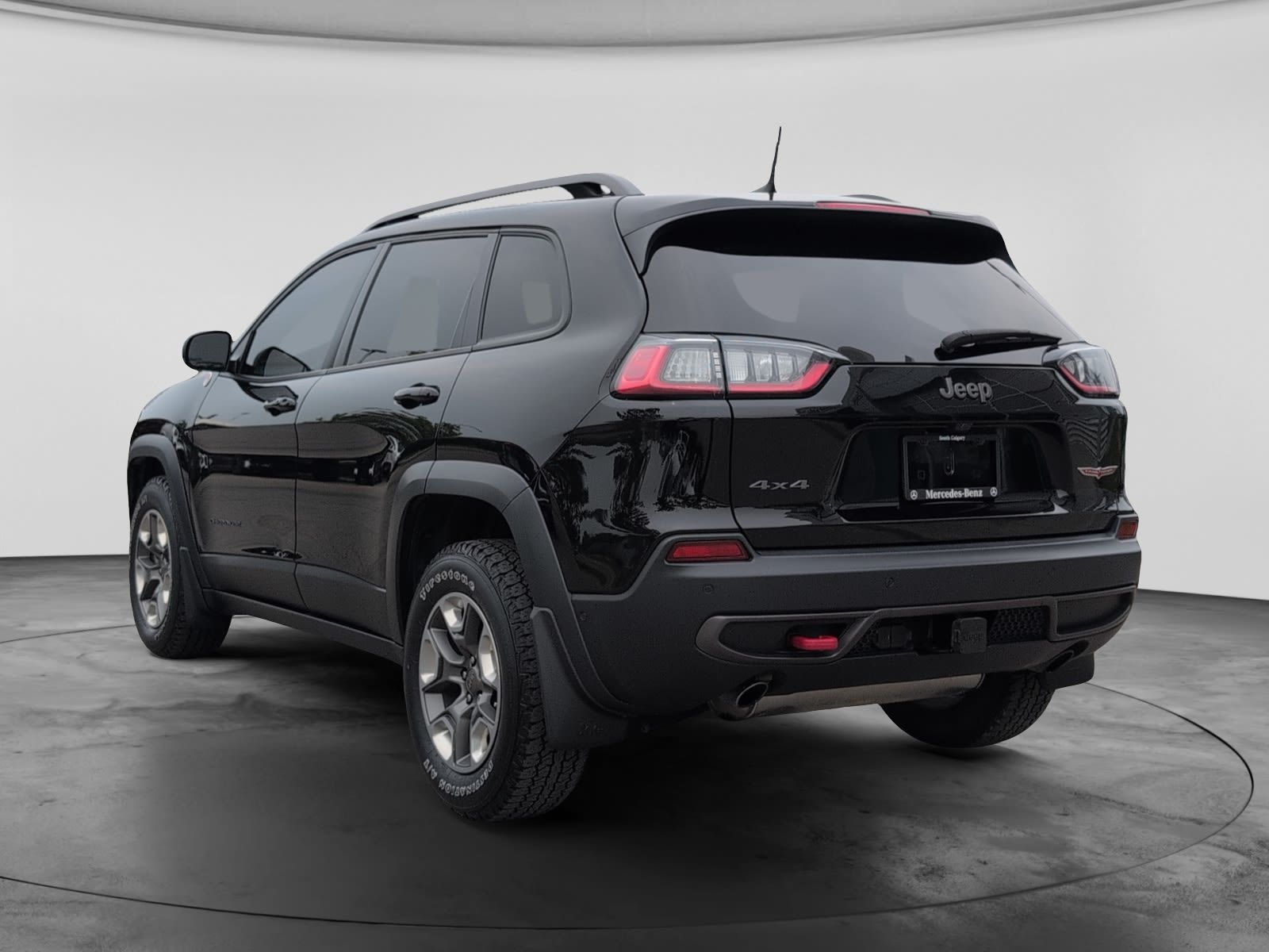 Photo 2020 Jeep Cherokee Trailhawk Elite #7