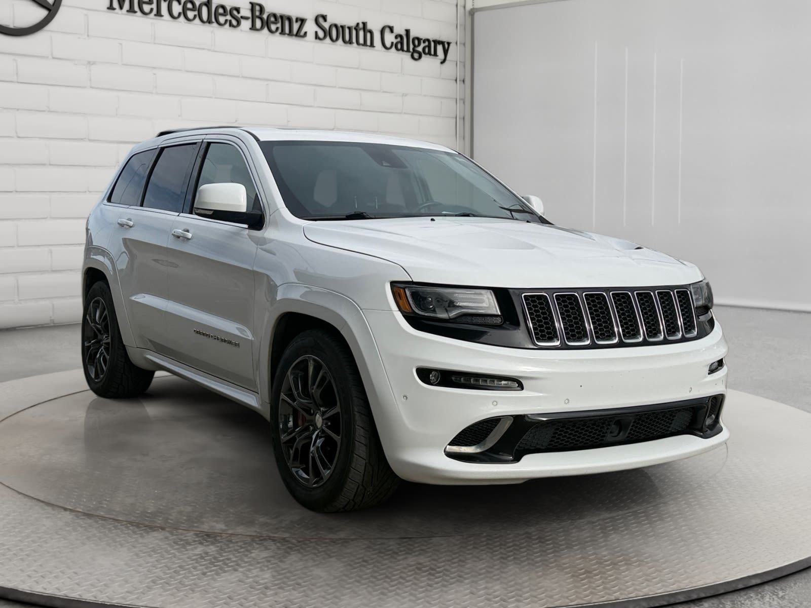 Photo 2015 Jeep Grand Cherokee SRT #3