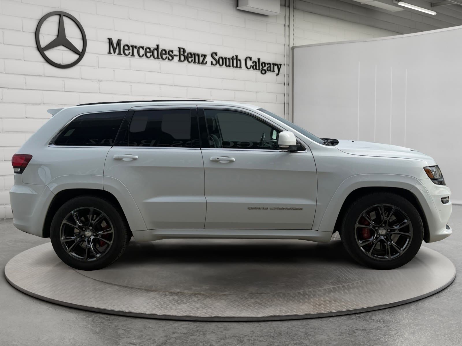 Photo 2015 Jeep Grand Cherokee SRT #4