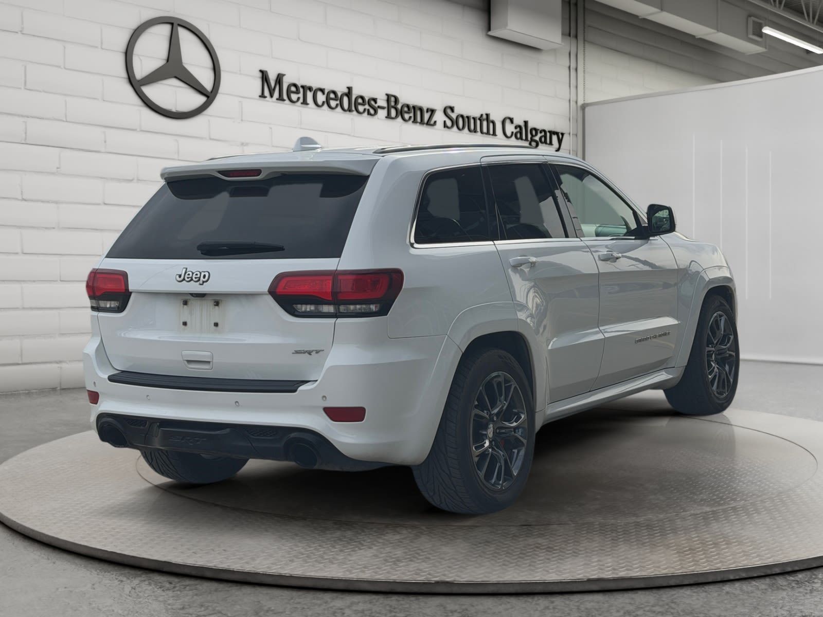 Photo 2015 Jeep Grand Cherokee SRT #5