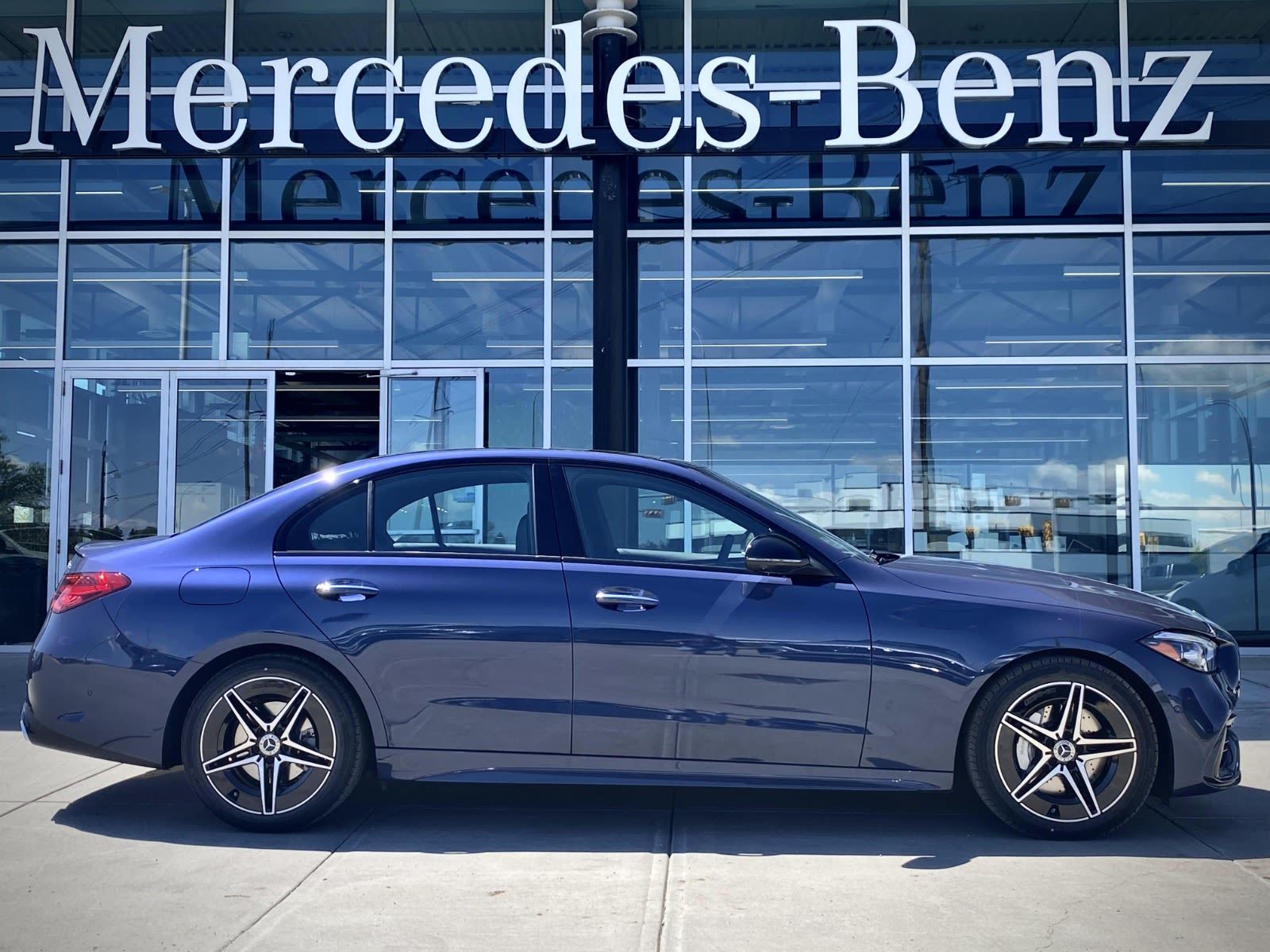 Photo 2026 Mercedes-Benz C-Class 300 4MATIC Sedan #3
